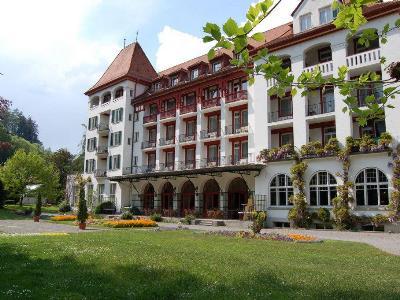 มัทเทนโฮฟ รีสอร์ต Hotel อินเทอร์ลาเคน ภายนอก รูปภาพ